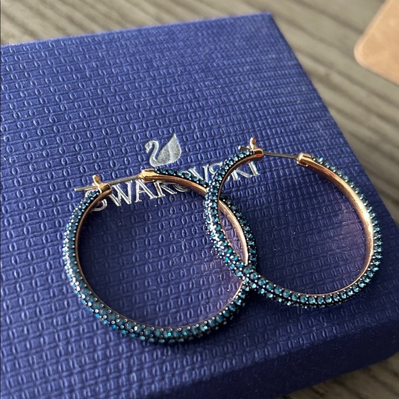 Swarovski Pave Crystal blue hoops - Picture 2 of 8